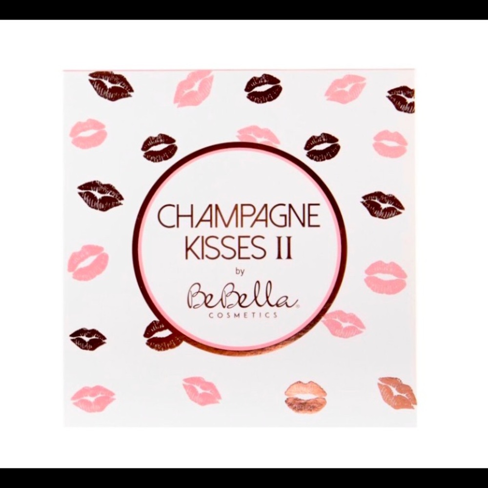 Champagne kisses eyeshadow palette